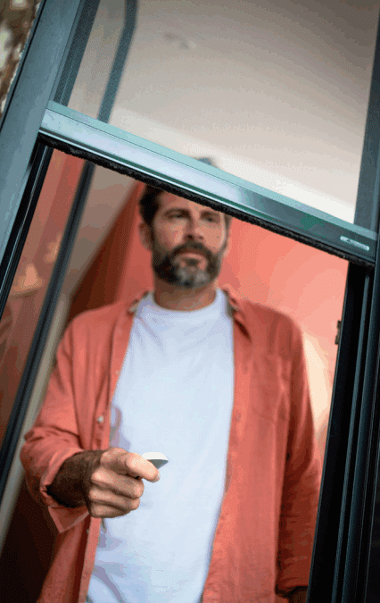 Ouvéa + : la moustiquaire option motorisée de FLO